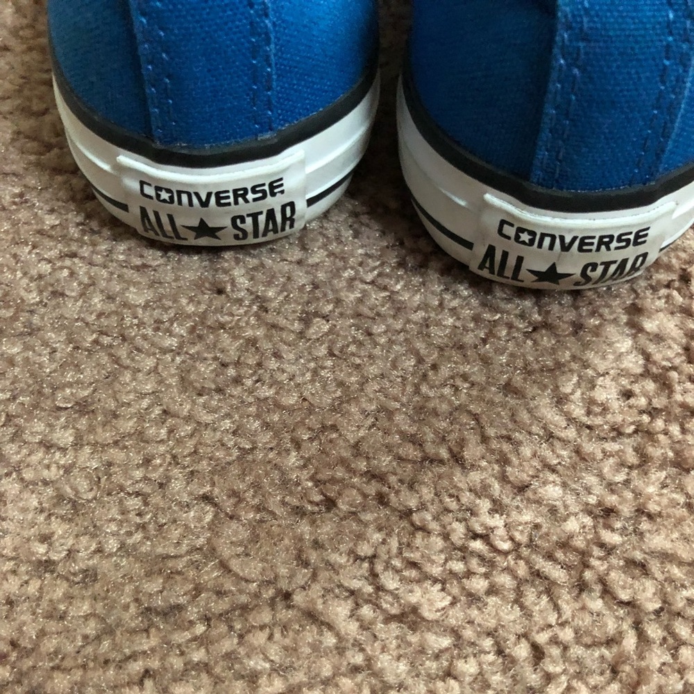 Converse shoe - Picture 2 of 5
